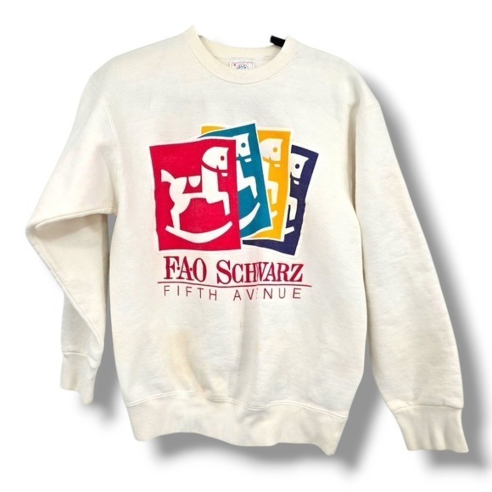 Vintage FAO Schwarz Vintage Crewneck‎ Sweatshirt Fifth Avenue Toy Store Small
